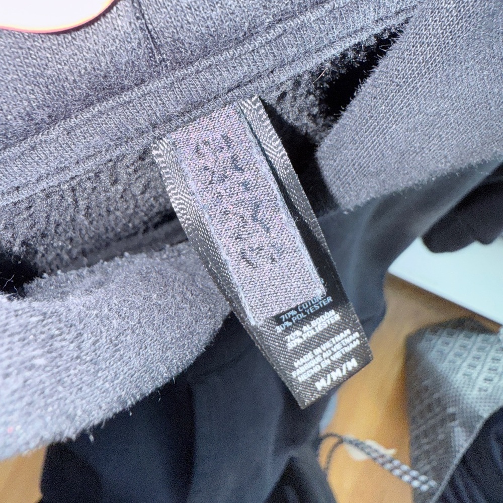 SKIMS Cotton Fleece Classic Hoodie – Onyx – Size M - Picture 2 of 4